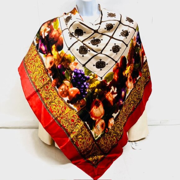 Over size Christian Dior 100% silk scarf or wrap full body, 43" x 43" size(23) - Picture 5 of 14